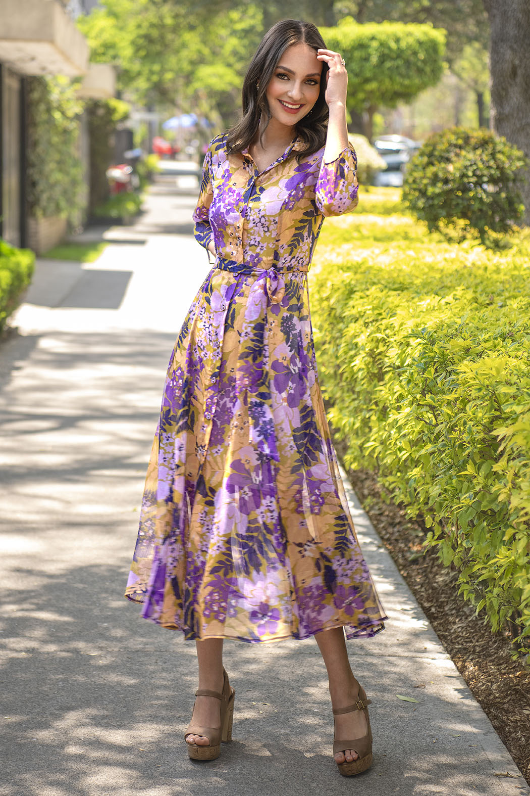 Vestido Largo Estampado De Flores Con Botones Al Frente Y Jareta En Cintura