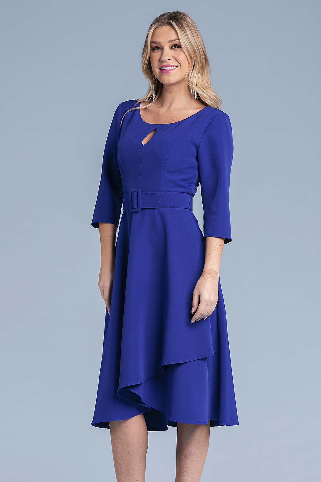 Vestido De Vuelo Con Cinturon