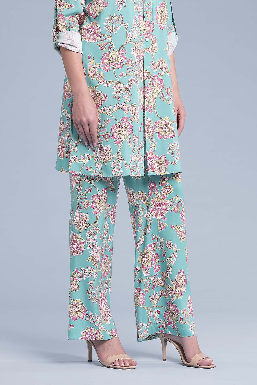 Pantalon Con Estampado De Flores