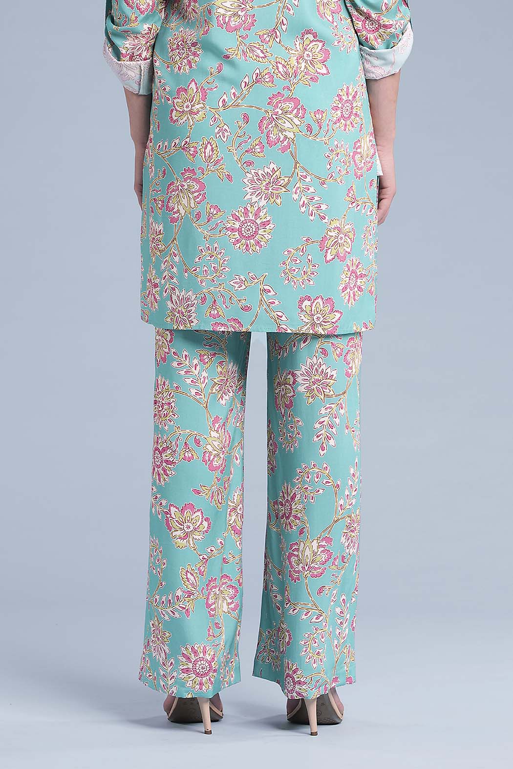 Pantalon Con Estampado De Flores