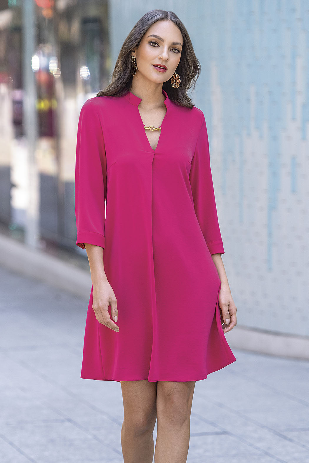 Vestido De Silueta Holgada Con Detalle En Cuello Y Manga 3/4