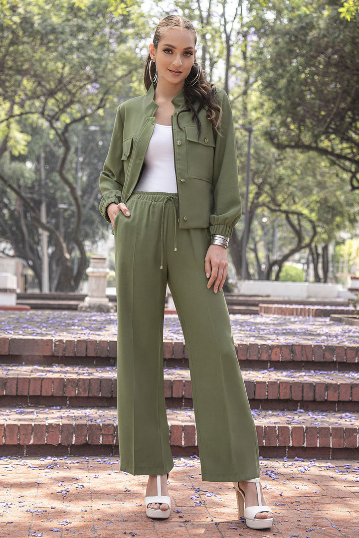 Conjunto De Pantalon Liso Con Resorte En Cintura Y Chamarra Con Botones Y Bolsas Al Frente