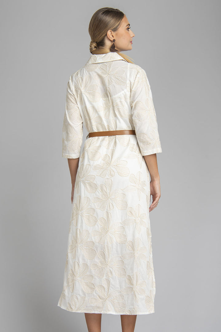 Vestido Largo Camisero Con Detalles De Flores Bordadas Y Cinturon