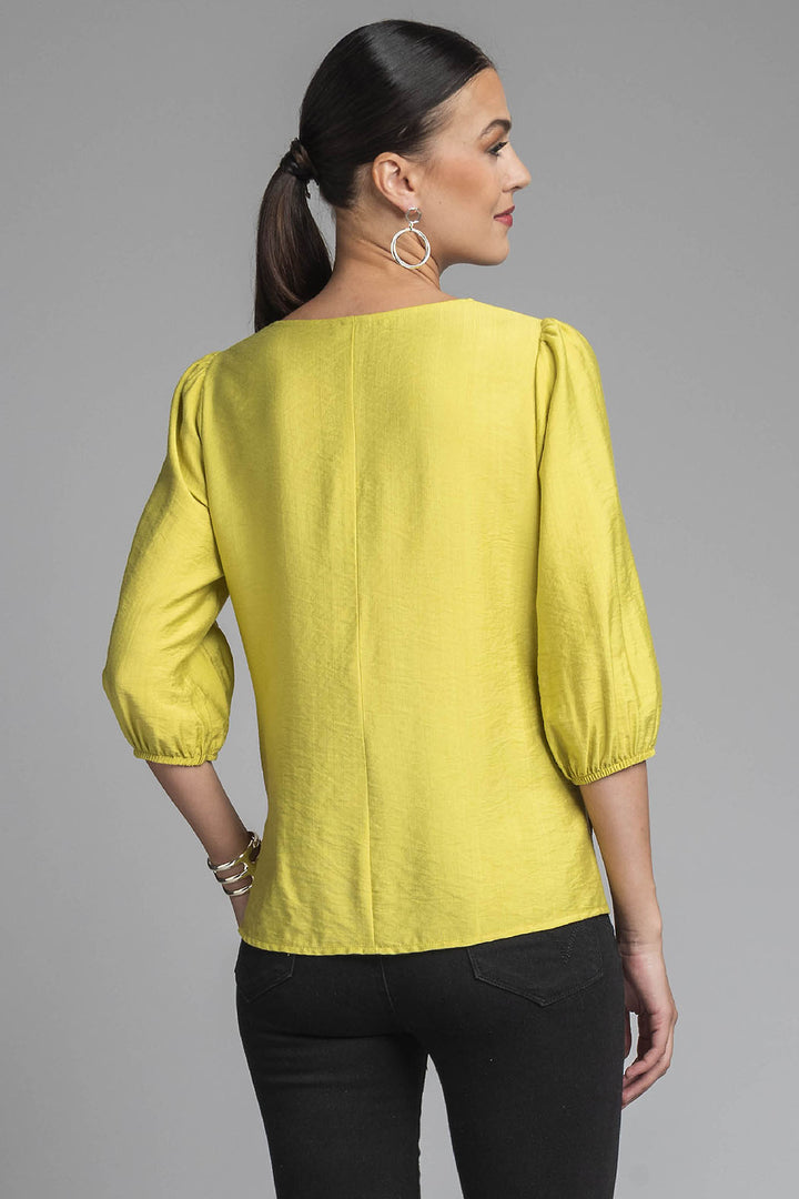 Blusa Manga 3/4 Con Amarre En Cuello