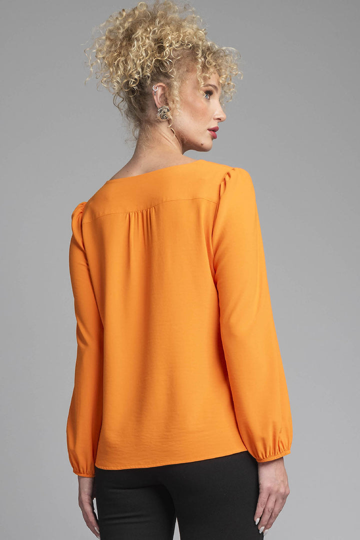 Blusa De Manga Larga Con Botones Al Frente