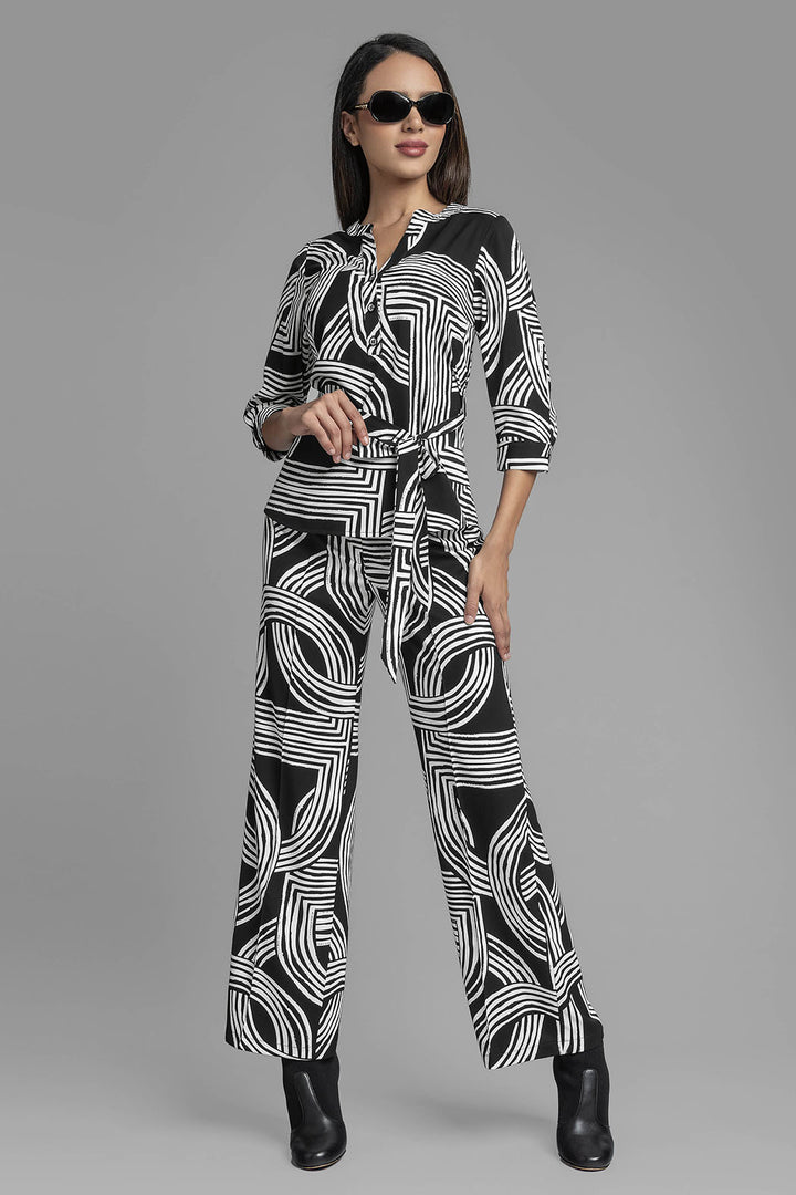 Conjunto De Pantalon Con Blusa Estampado