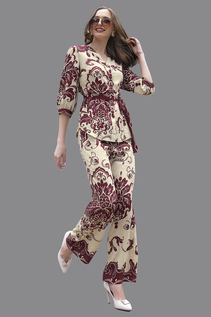 Conjunto De Pantalon Con Blusa Camisera Estampado