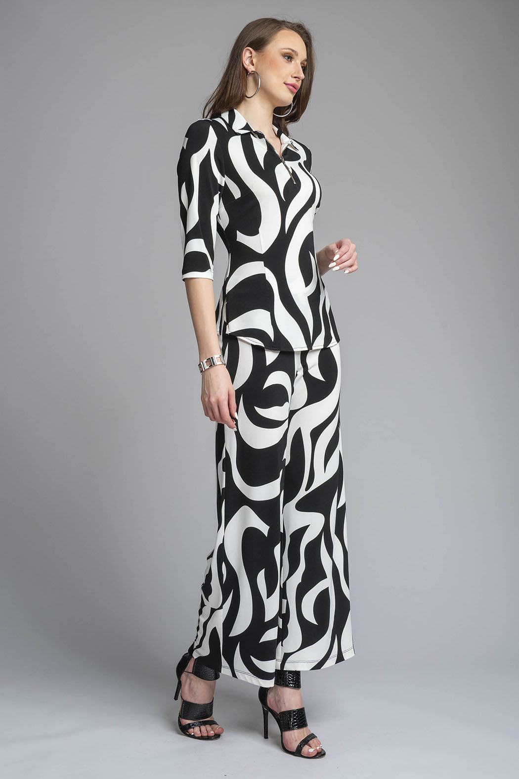 Conjunto De Pantalon Con Blusa Estampado