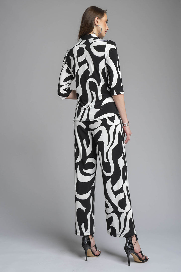 Conjunto De Pantalon Con Blusa Estampado