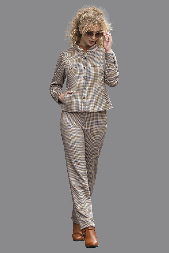 Conjunto De Pantalon Con Chamarra Corta De Cuadros