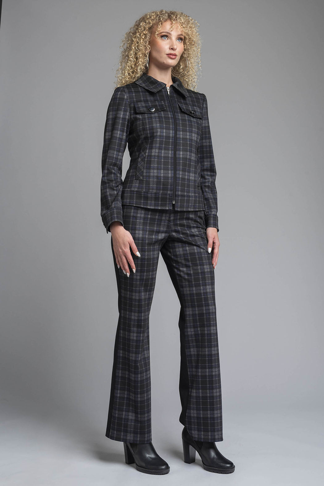 Conjunto De Pantalon Con Chamarra De Cuadros