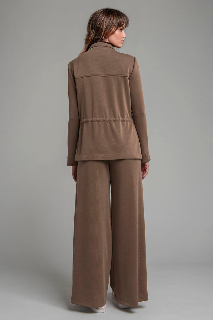 Conjunto De Pantalon Con Chamarra