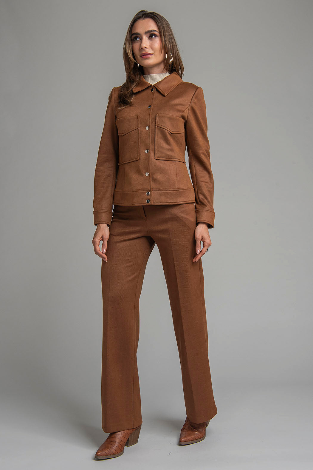 Conjunto De Pantalon Con Chamarra