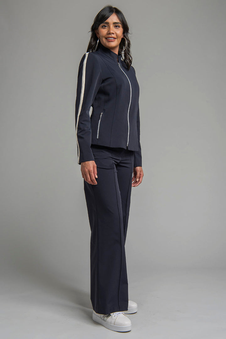Conjunto De Pantalon Con Chamarra