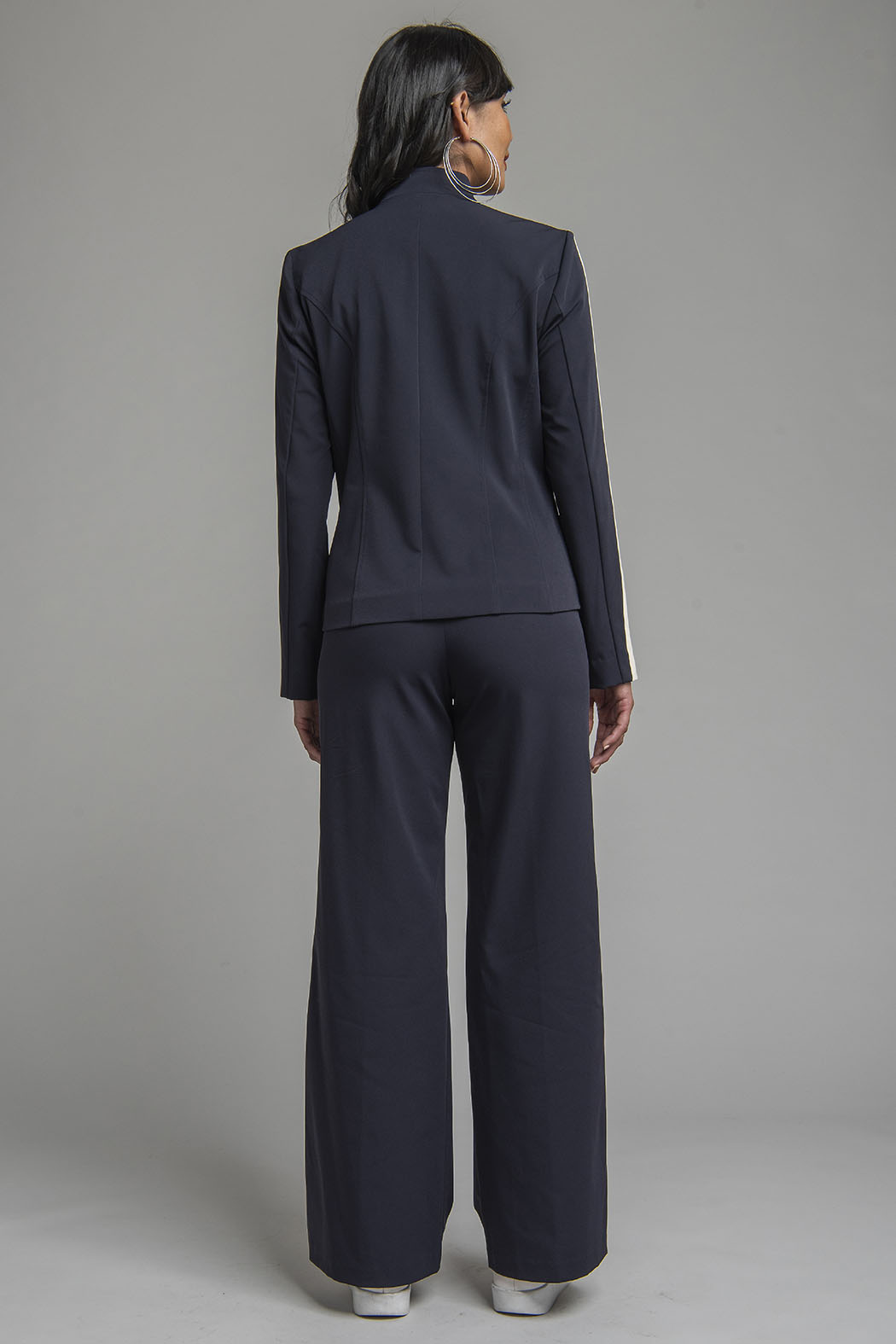 Conjunto De Pantalon Con Chamarra