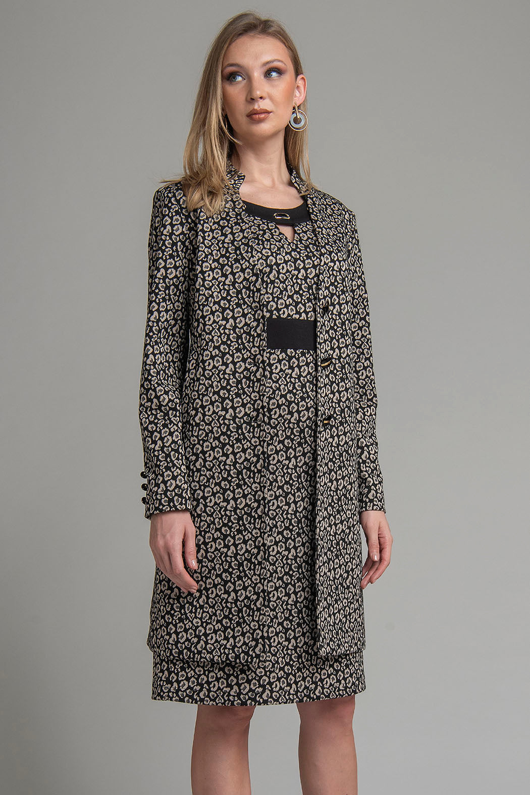 Vestido Con Saco Largo Estampado De Animal Print