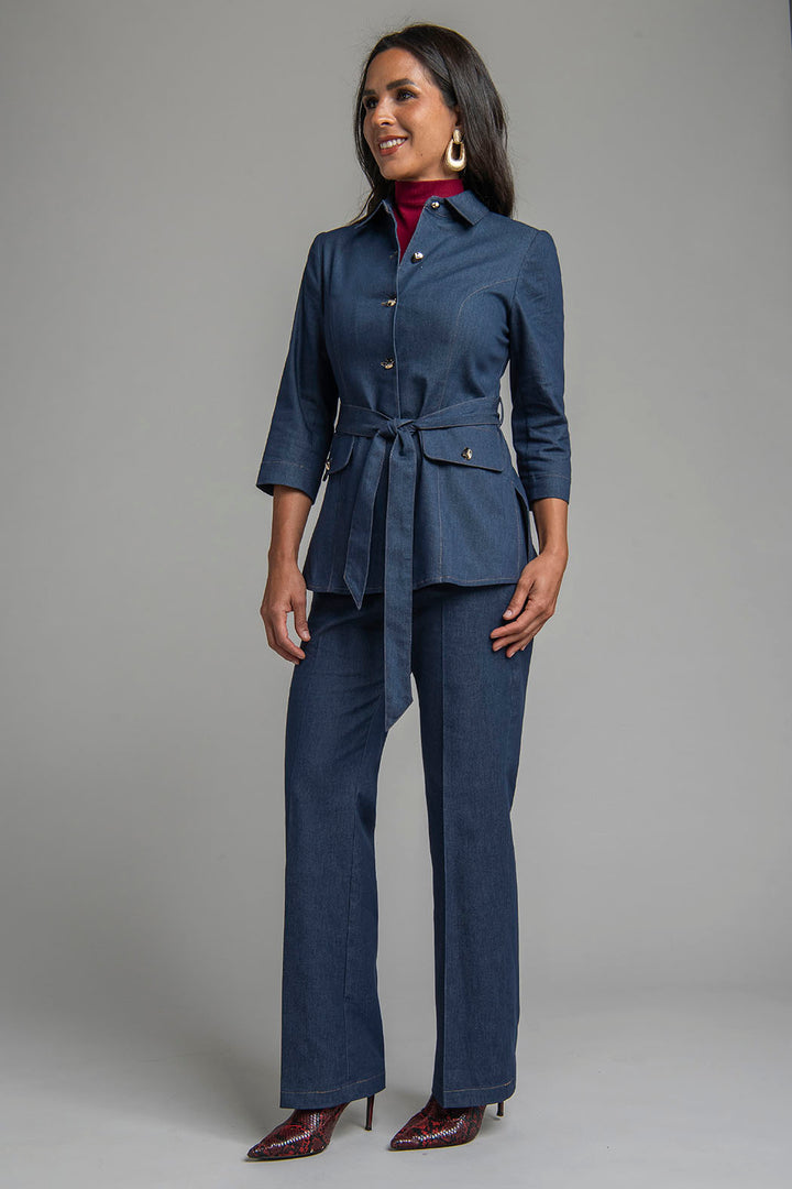 Conjunto De Pantalon Con Blusa Camisera