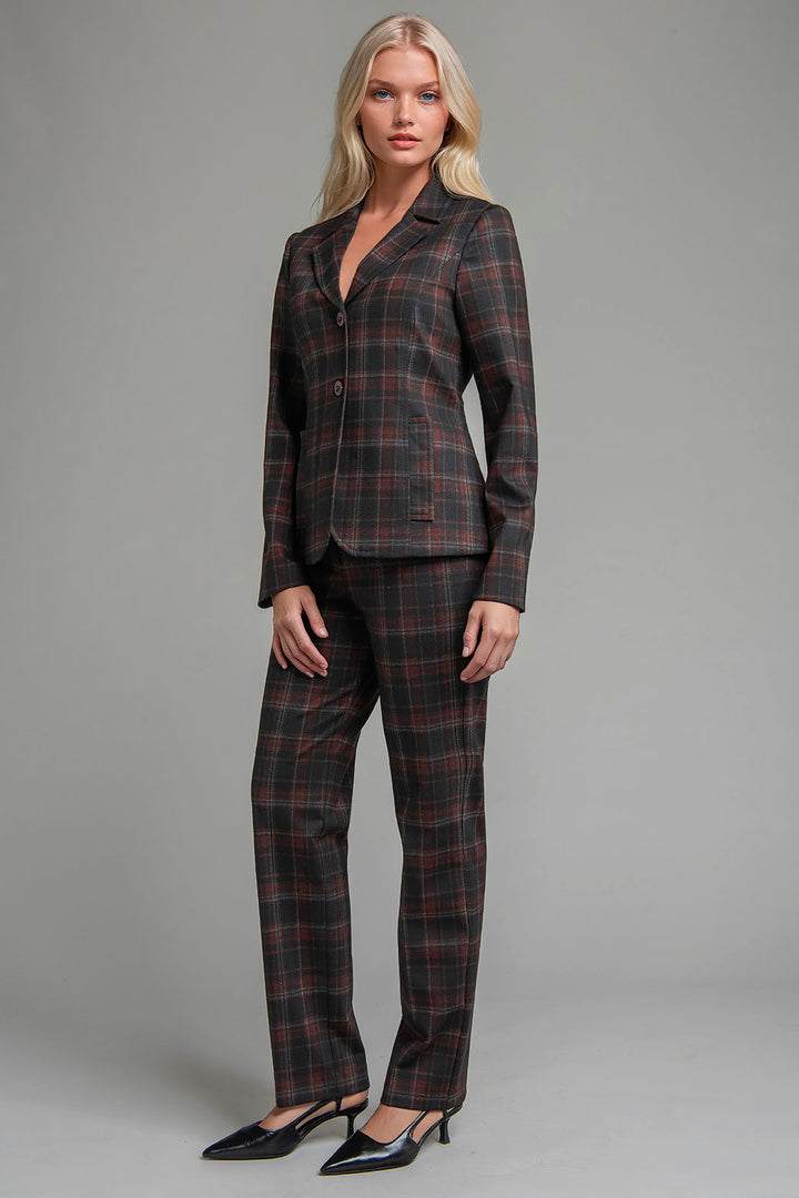 Conjunto De Pantalon Con Saco De Cuadros