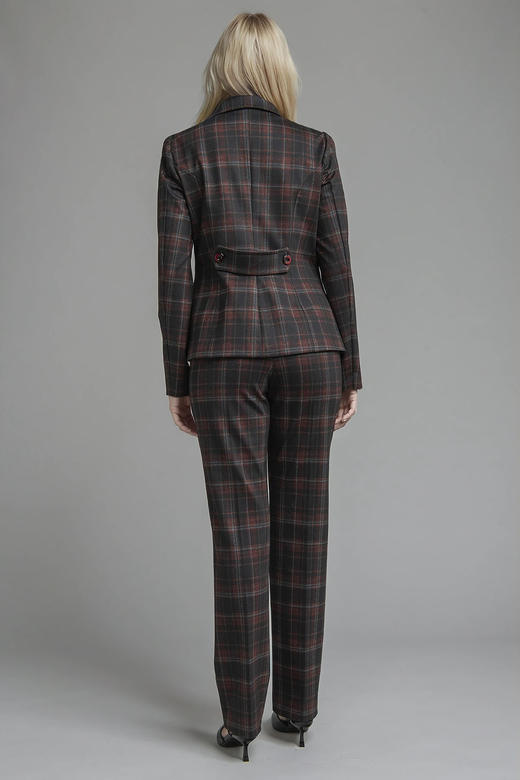 Conjunto De Pantalon Con Saco De Cuadros