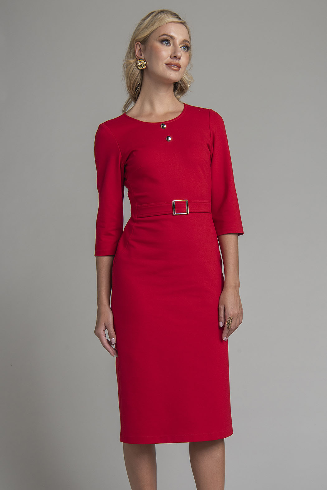 Vestido Liso Con Cinturon