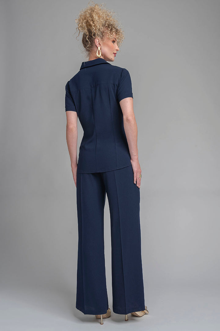 Conjunto De Pantalon Con Blusa