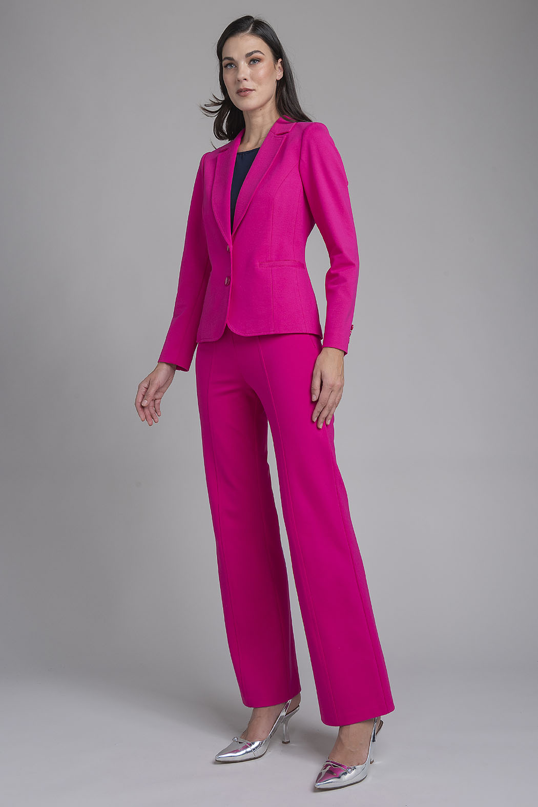 Conjunto De Pantalon Con Saco Corto