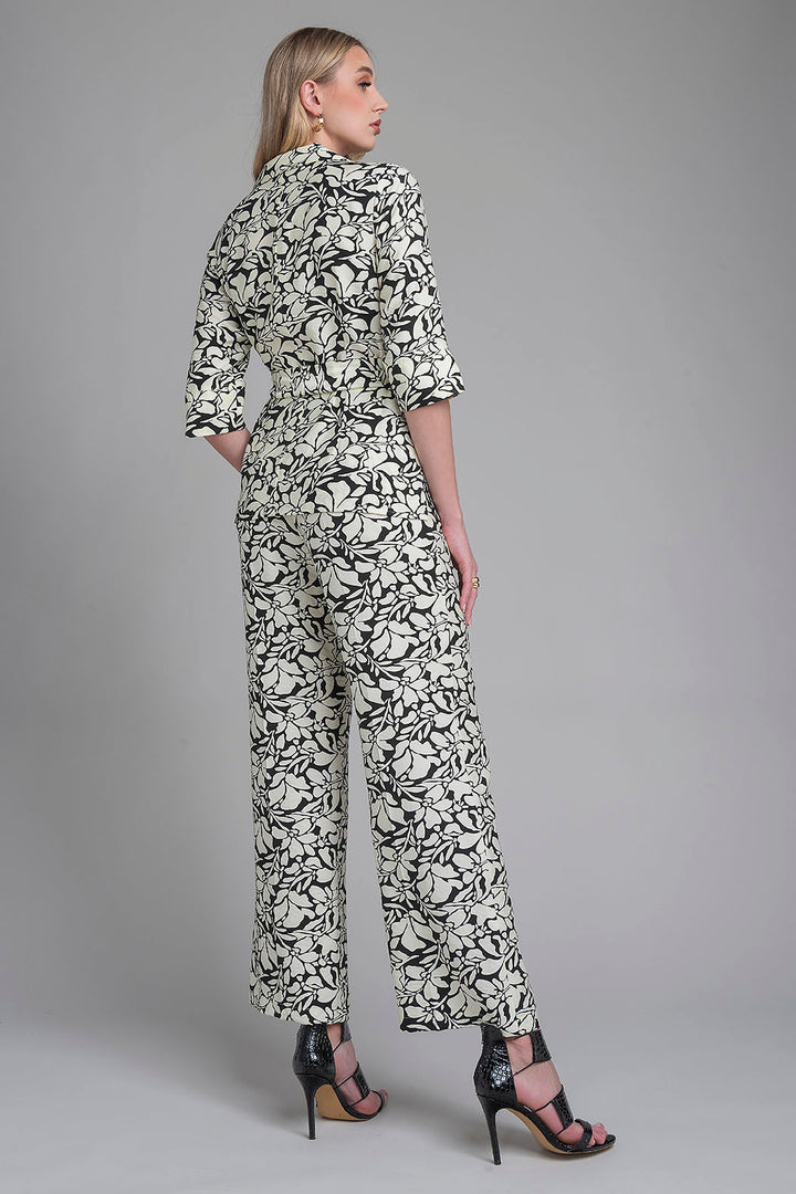 Conjunto De Pantalon Con Blusa Estampada