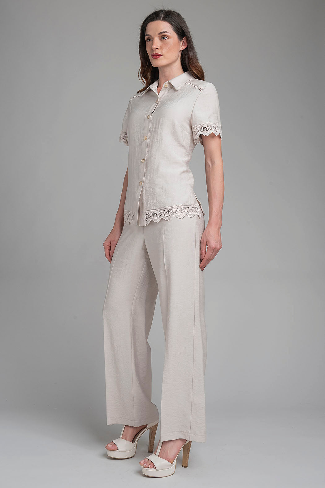 Conjunto De Pantalon Con Blusa Lisa