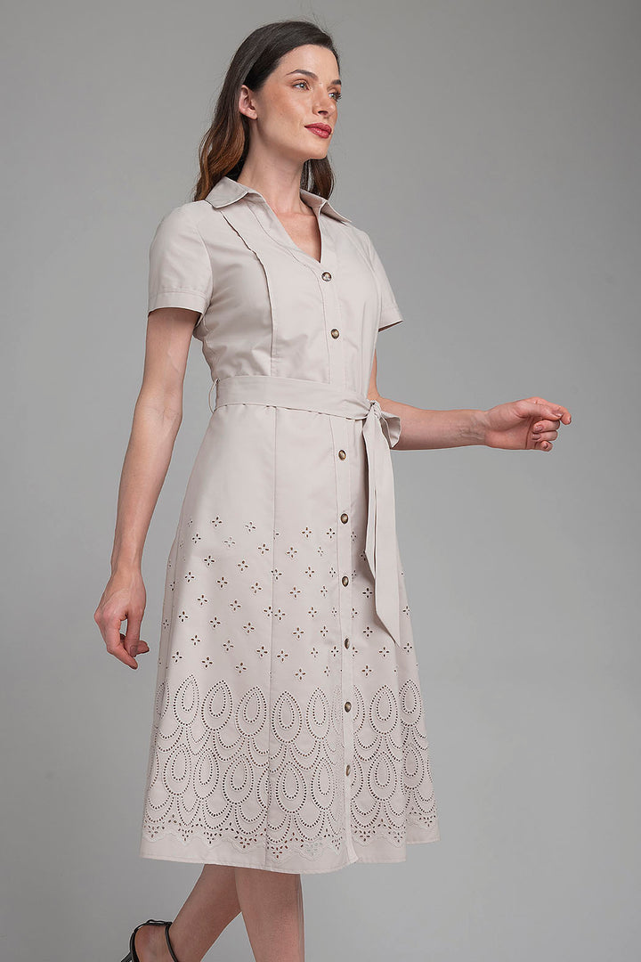 Vestido Camisero Con Detalles Bordados