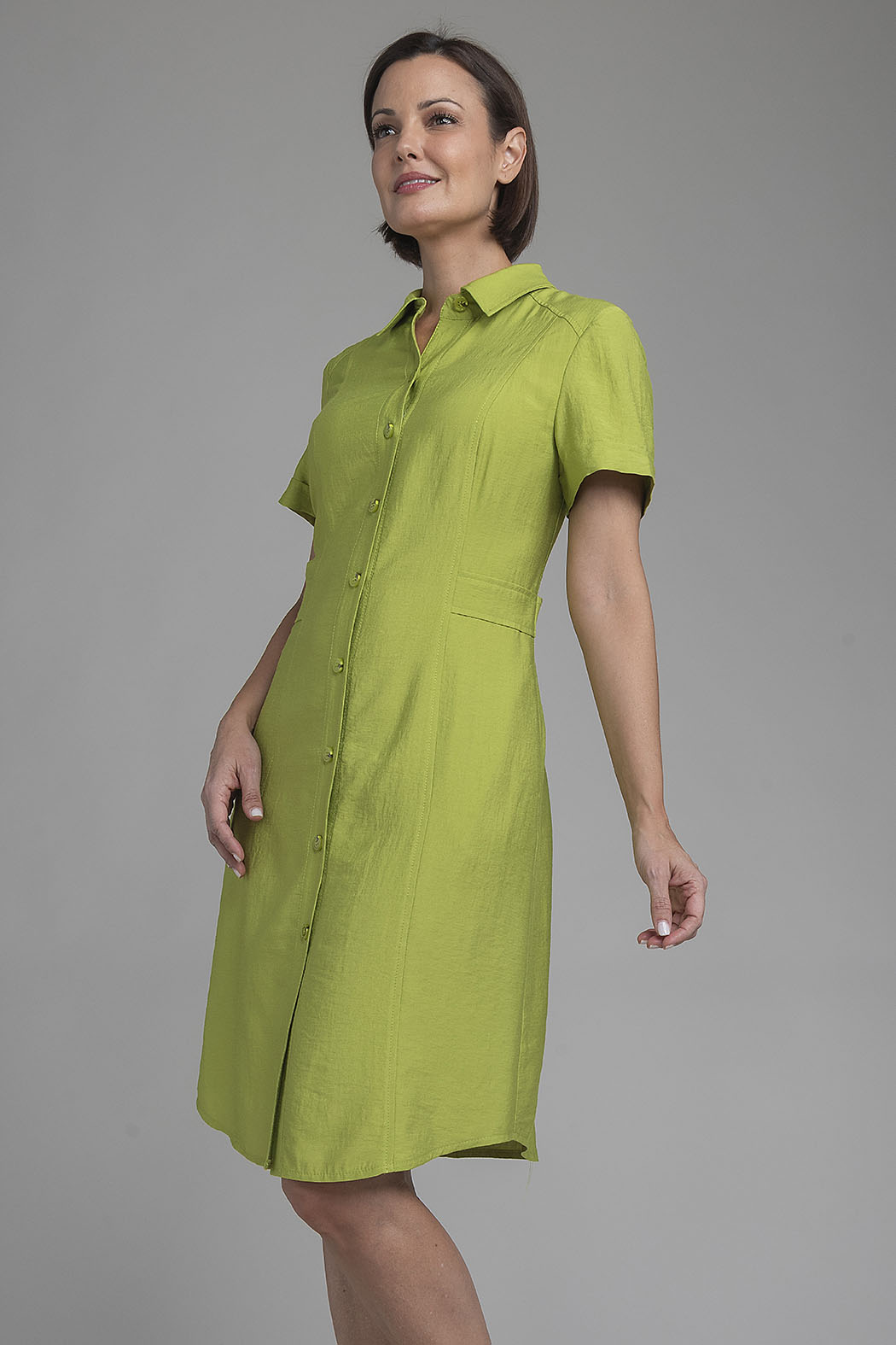 Vestido Liso Con Botones Al Frente