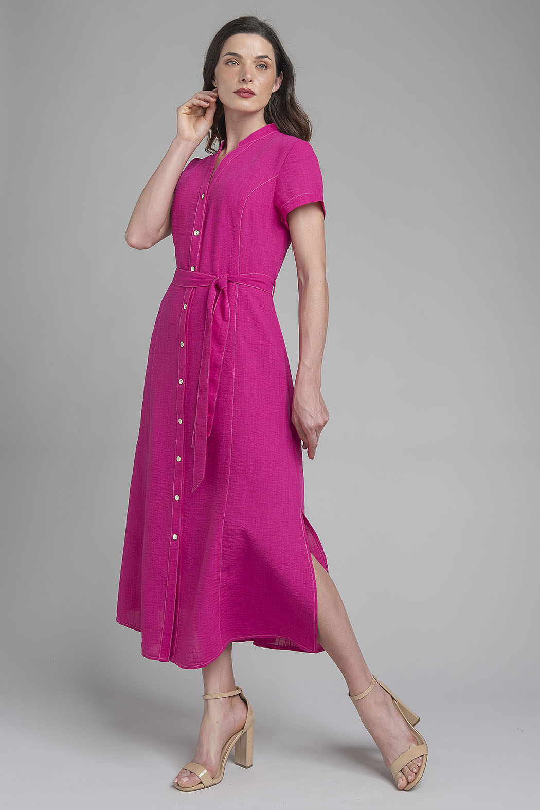 Maxi Vestido Con Manga Corta Y Banda En Cintura