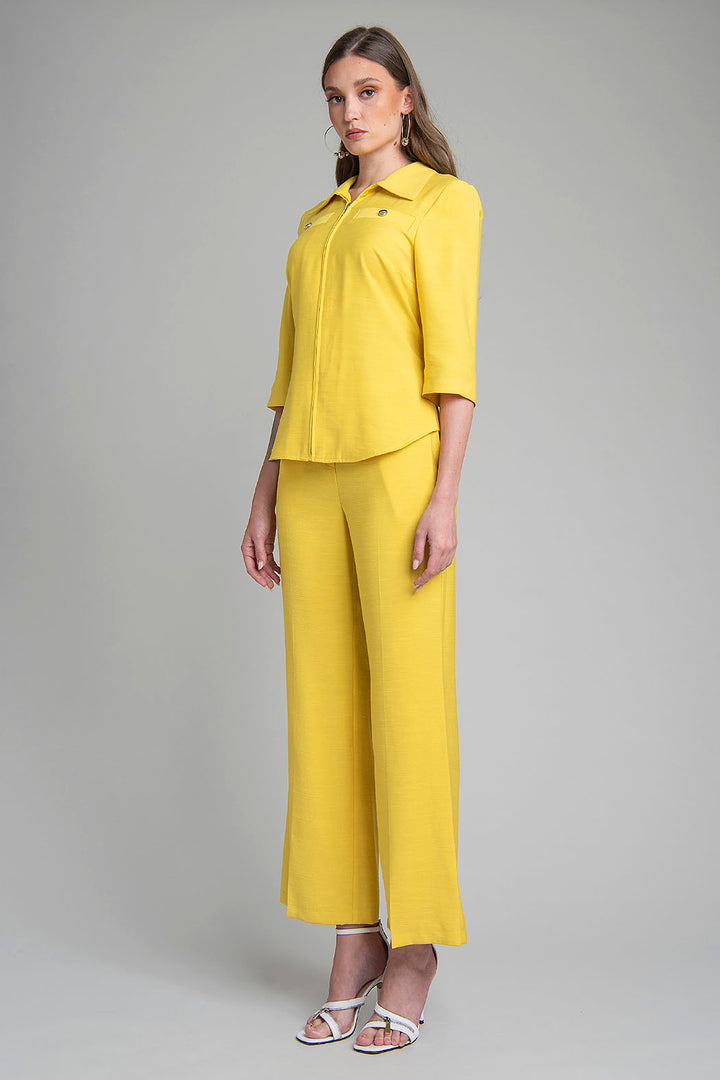 Conjunto Liso De Pantalon Con Blusa