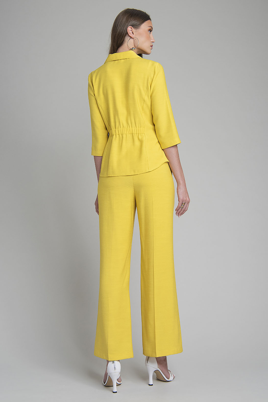 Conjunto Liso De Pantalon Con Blusa