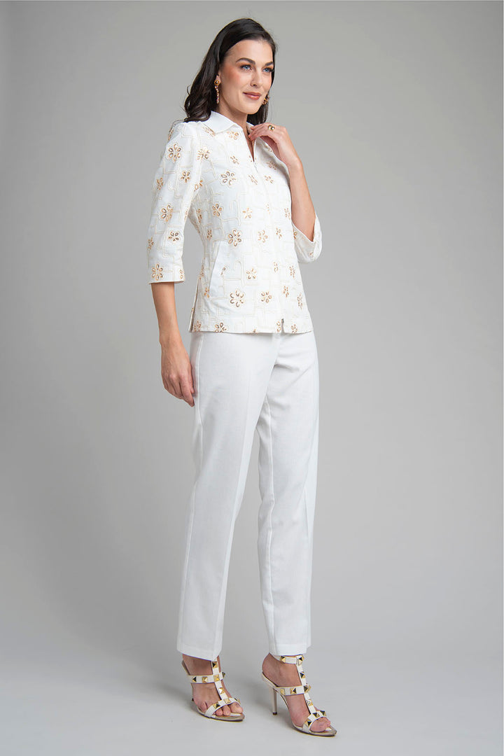 Conjunto Pantalon Y Saco Con Flores Bordadas