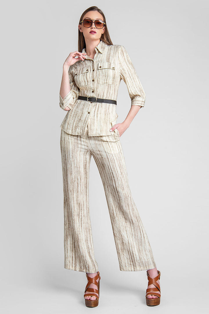 Conjunto De Pantalon Con Blusa Y Cinturon