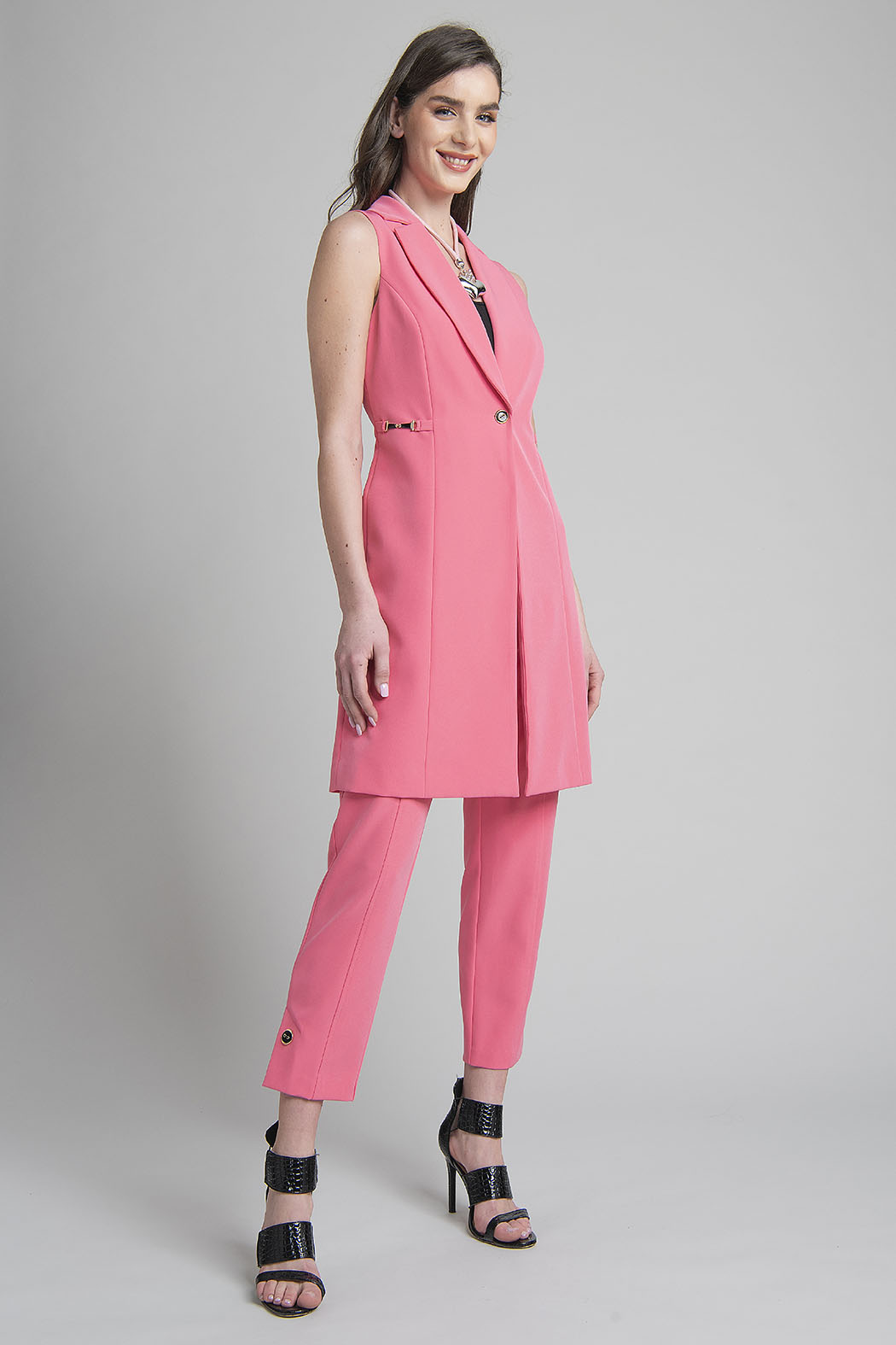 Conjunto De Pantalon Con Chaleco Largo