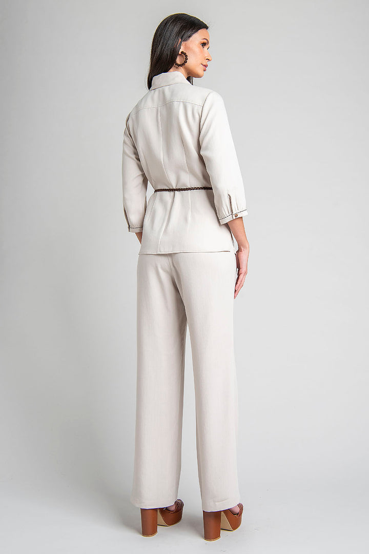 Conjunto De Pantalon Con Blusa Y Cinturon