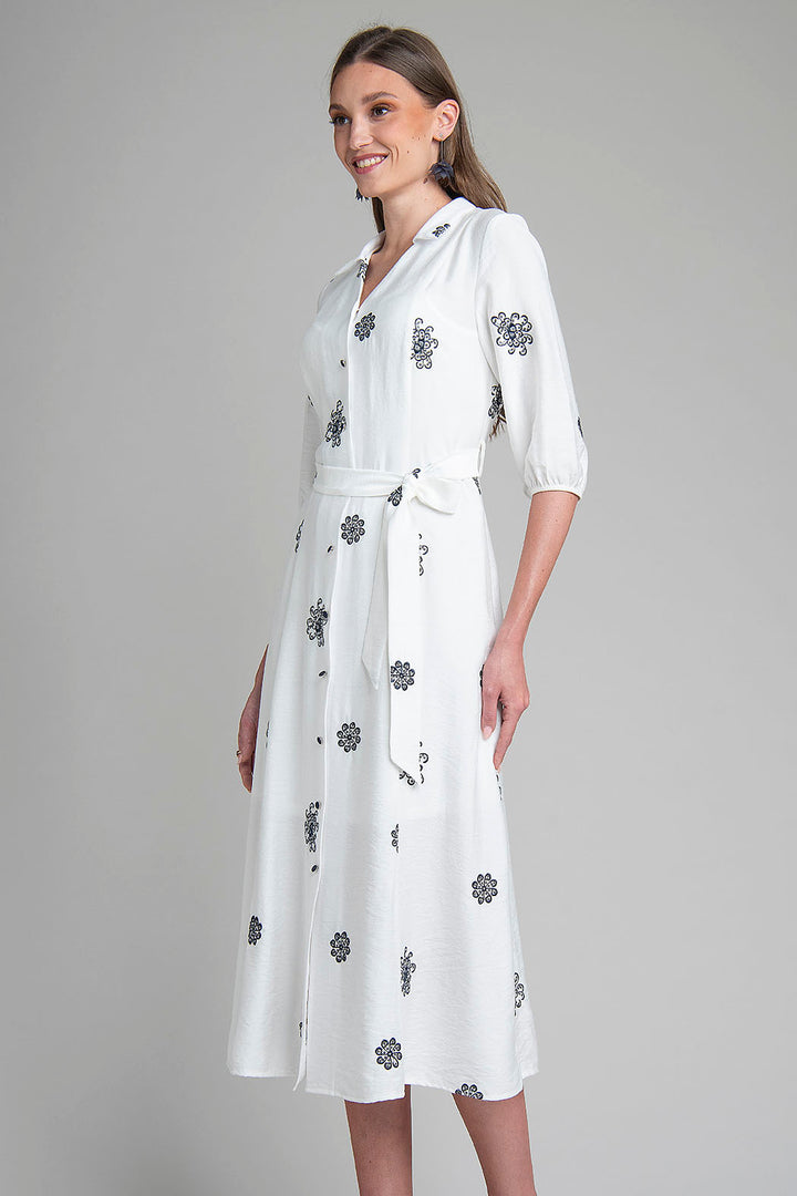 Maxi Vestido Con Estampado De Flores Bordadas