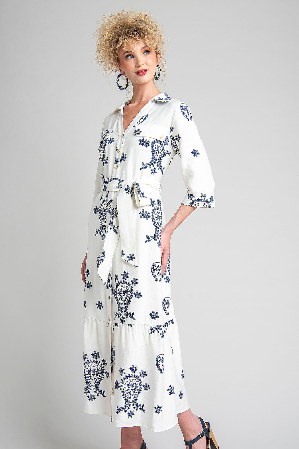 Maxi Vestido Camisero Con Bordado