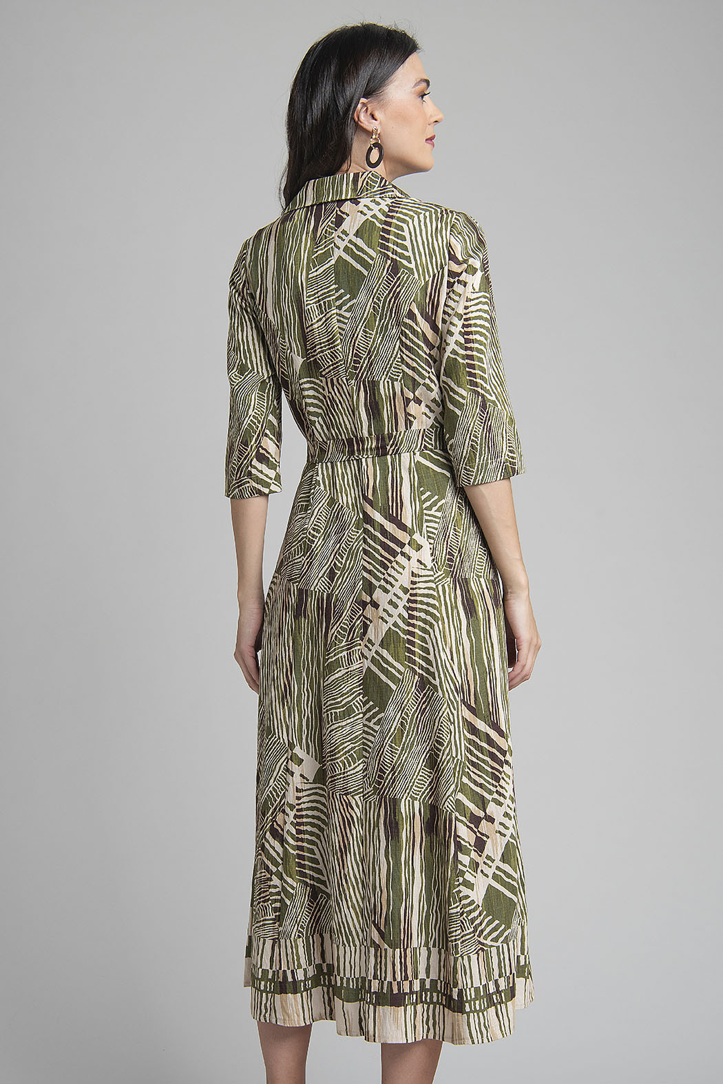 Maxi Vestido Estampado Con Botones Al Frente