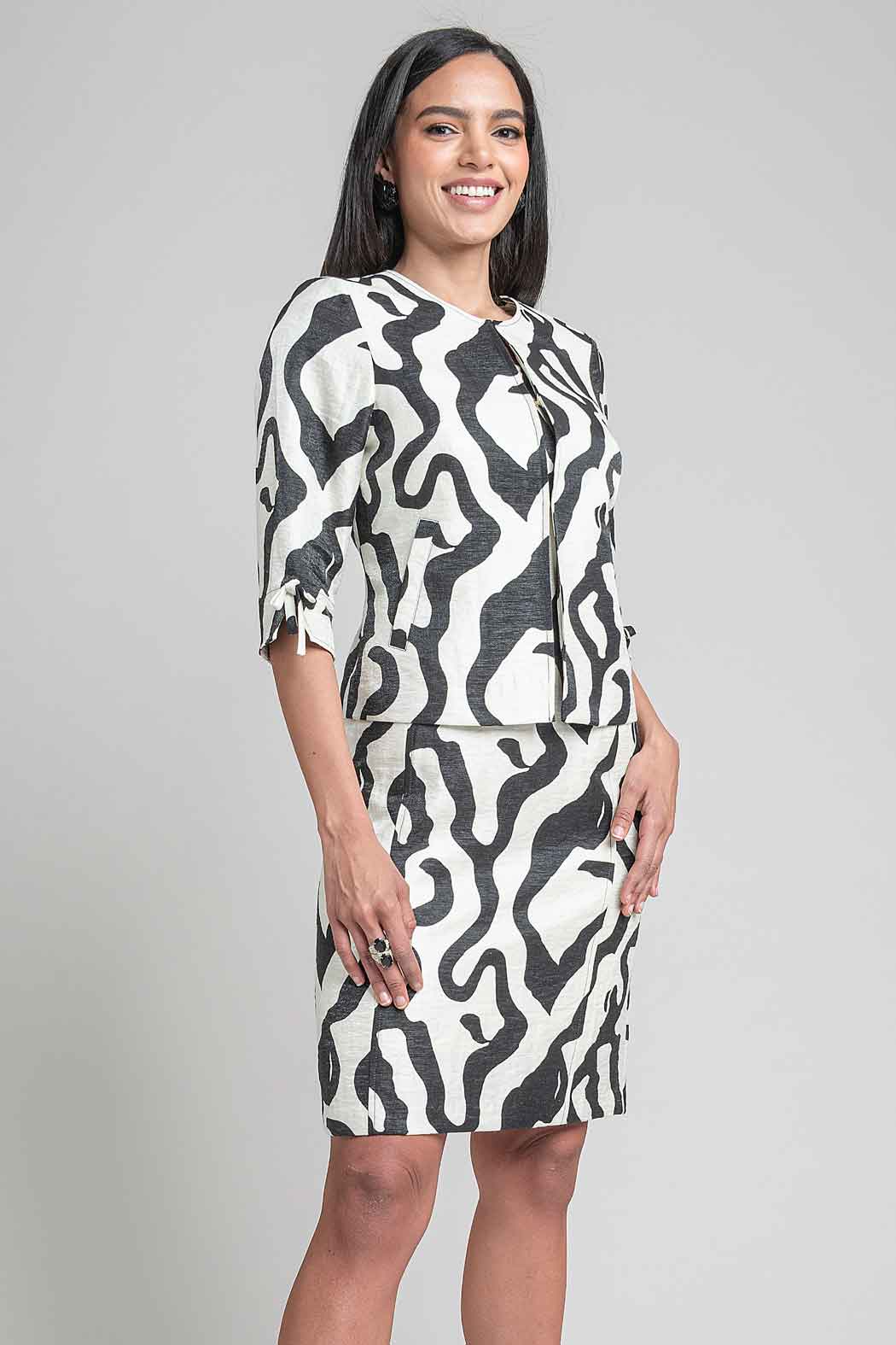 Vestido Con Saco Estampado