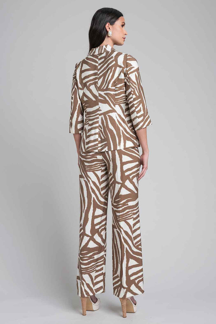 Conjunto De Pantalon Con Saco Estampado
