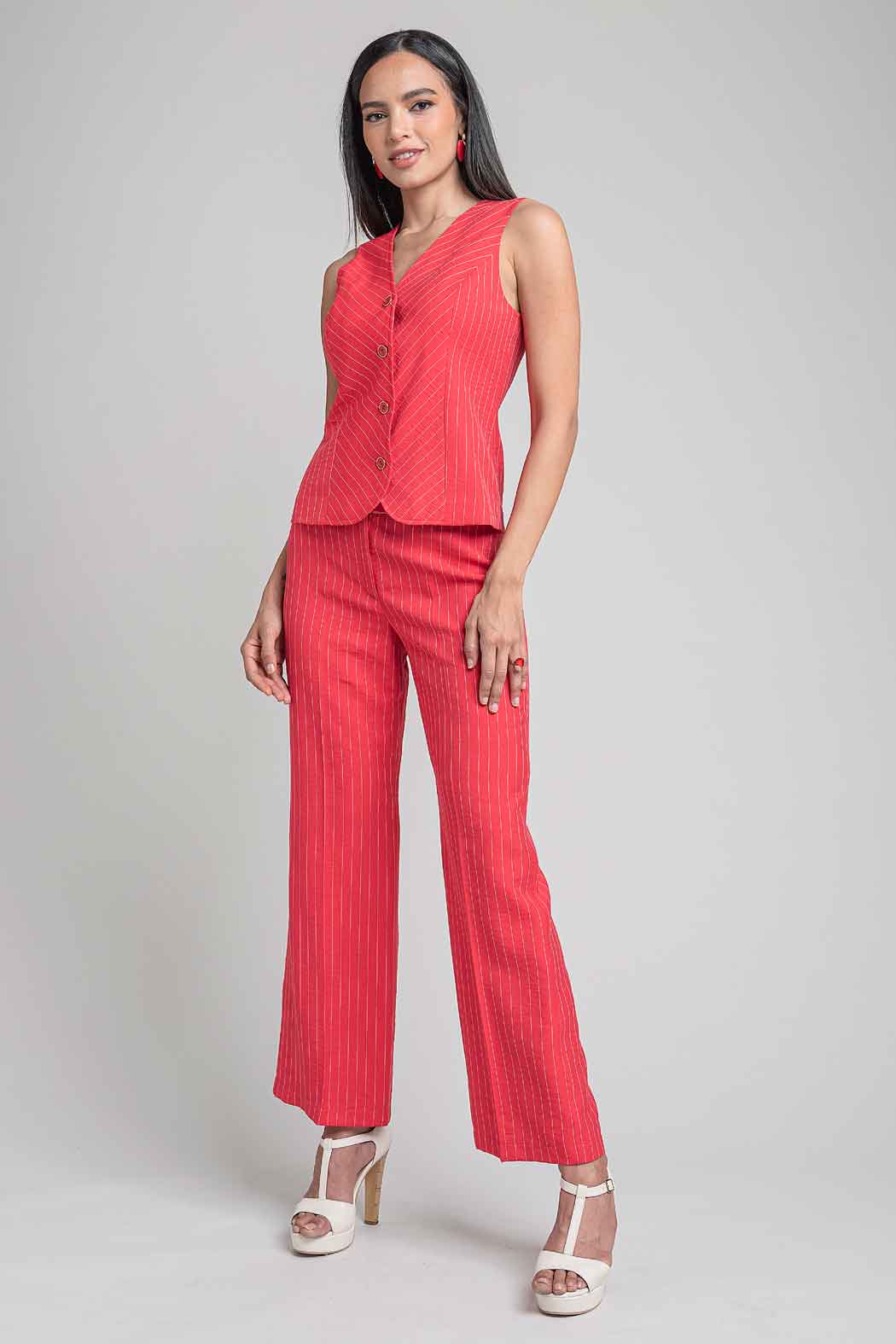 Conjunto De Pantalon Con Chaleco De Rayas