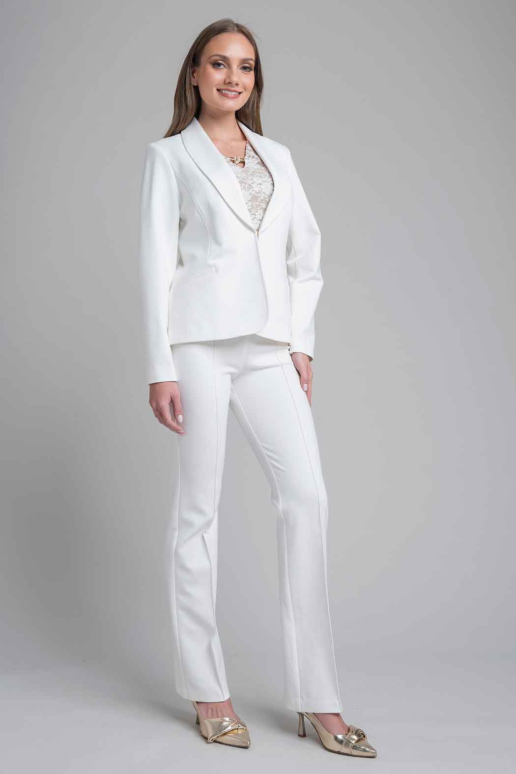 Conjunto De Pantalon Con Saco Y Blusa