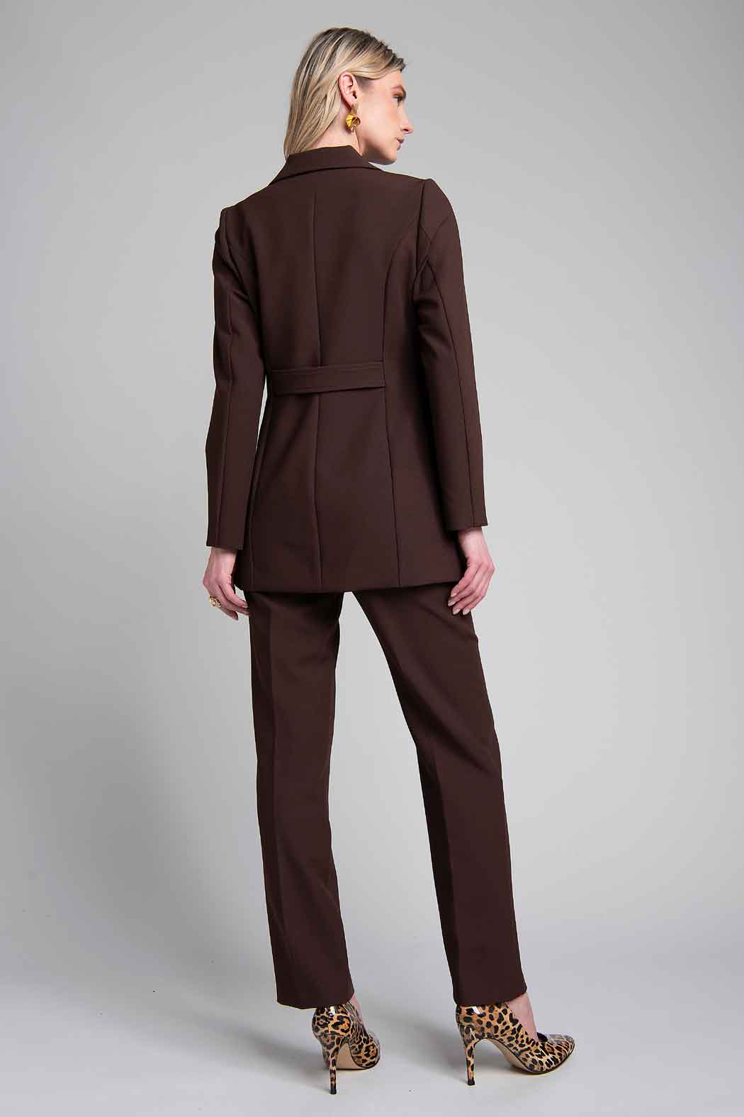 Conjunto De Pantalon Con Saco Largo