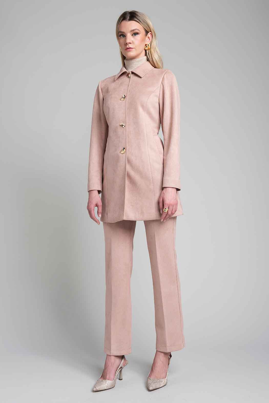 Conjunto De Pantalon Con Saco Largo Y Botones