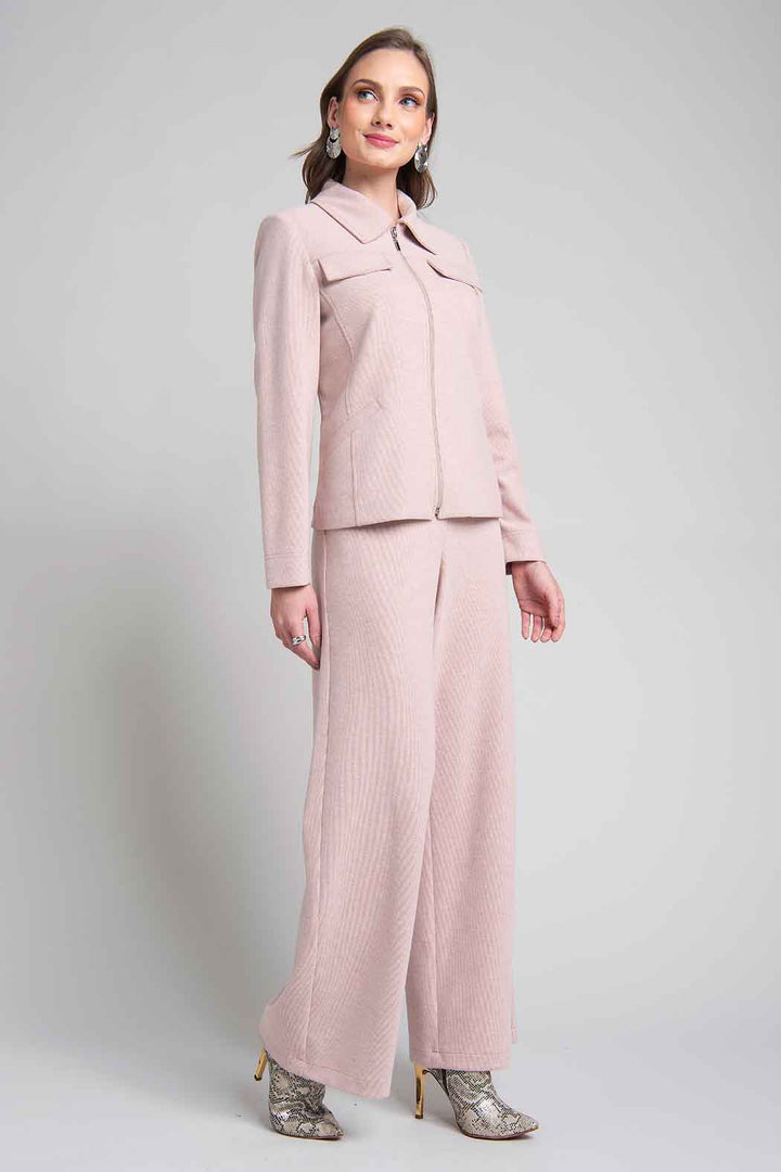 Conjunto De Pantalon Con Saco Y Cierre