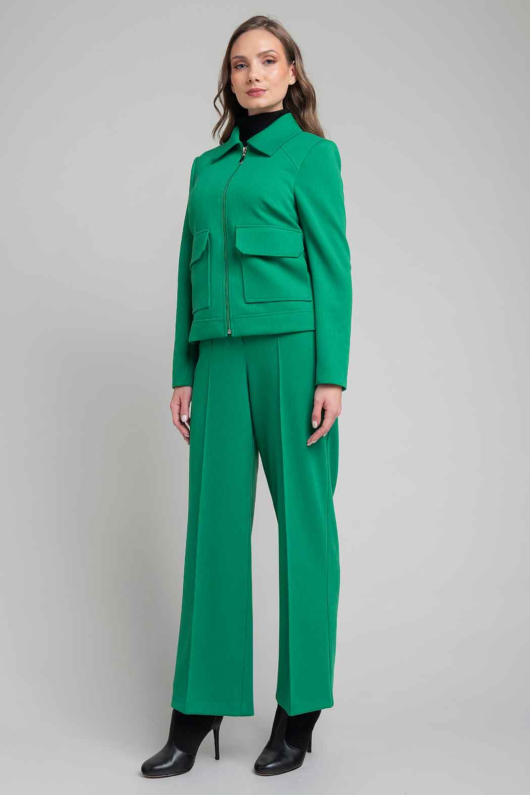 Conjunto De Pantalon Con Chamarra Liso