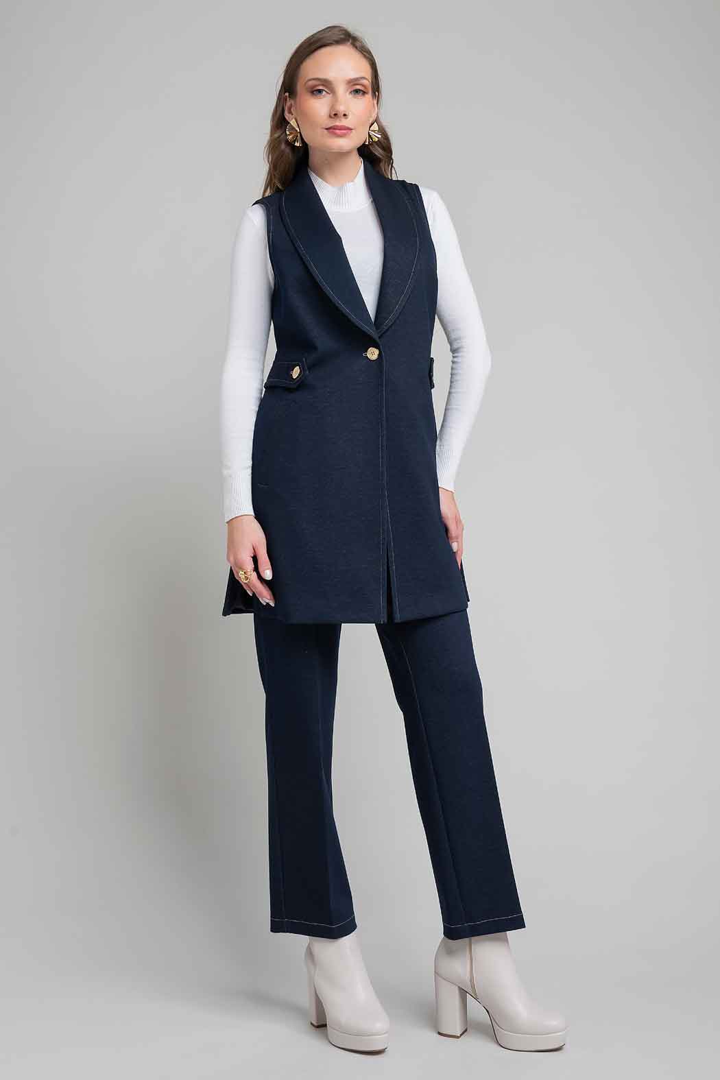 Conjunto De Pantalon Con Chaleco Largo