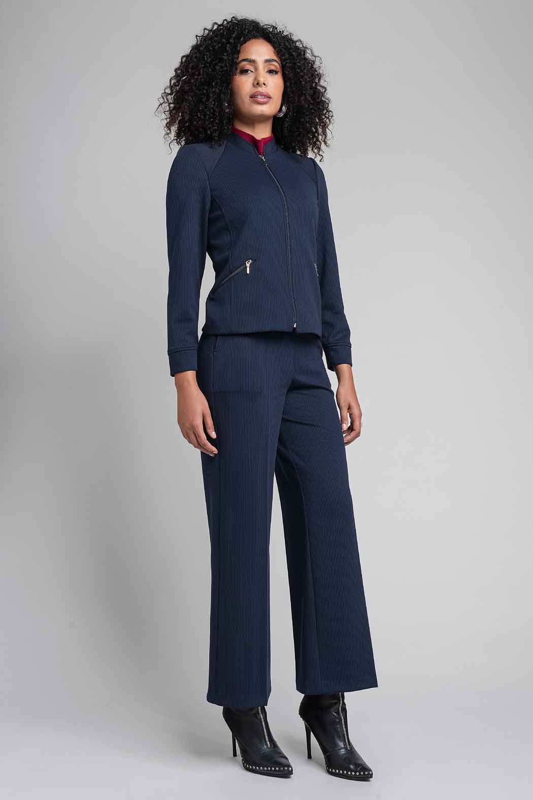 Conjunto De Pantalon Con Chamarra Liso